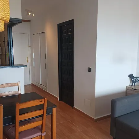 Club Bellavista - Con Vistas Al Mar Apartamento *